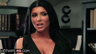 Busty milf tsy miandry ny ho fucked noho ny mpiara-miasa taminy.Ny vadiny manafina ny mangingina jereo ny big tits vadiny get rimmed.Izy facefucked sy ny mitaingina akoho