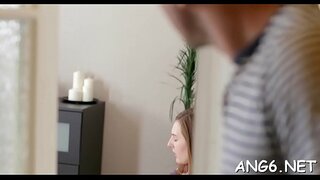 ���ห่งเหล่าอัศวินราชินีและอสร floozy นิกิยังไม่ทันได้จิบซักอึกเลงั้น