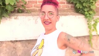 Lwa Ada-a PREMYE nan DÈYÈ. David Ron deflowers manman bourik l&#039;. &#039;Mwen renmen li, men li fè m mal, pa sispann, pa sispann...&#039;