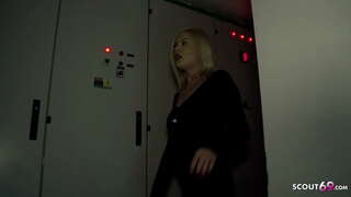 ���. ໄວລຸ້ນ bl&amp;auml;ເຊັ້ schnell meinen Schwanz zum ຊຸ່ມເຂົ້າ einer ພັກ-ເຢຍລະມັກເລ່ນ